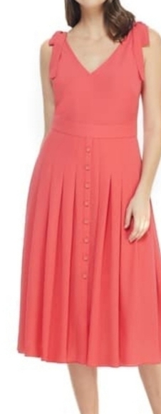 Gal Meets Glam Sleeveless V Neck and V Back Dress - Picture 3 of 6